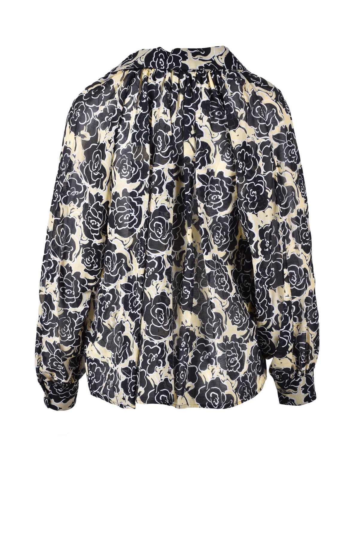 ATTIC AND BARN - KNITWEAR AND SWEATSHIRTS