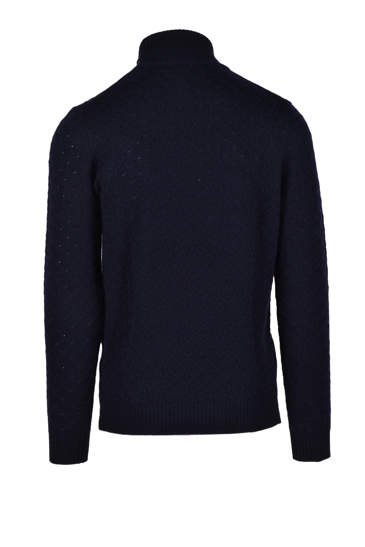 FAMA - KNITWEAR AND SWEATSHIRTS