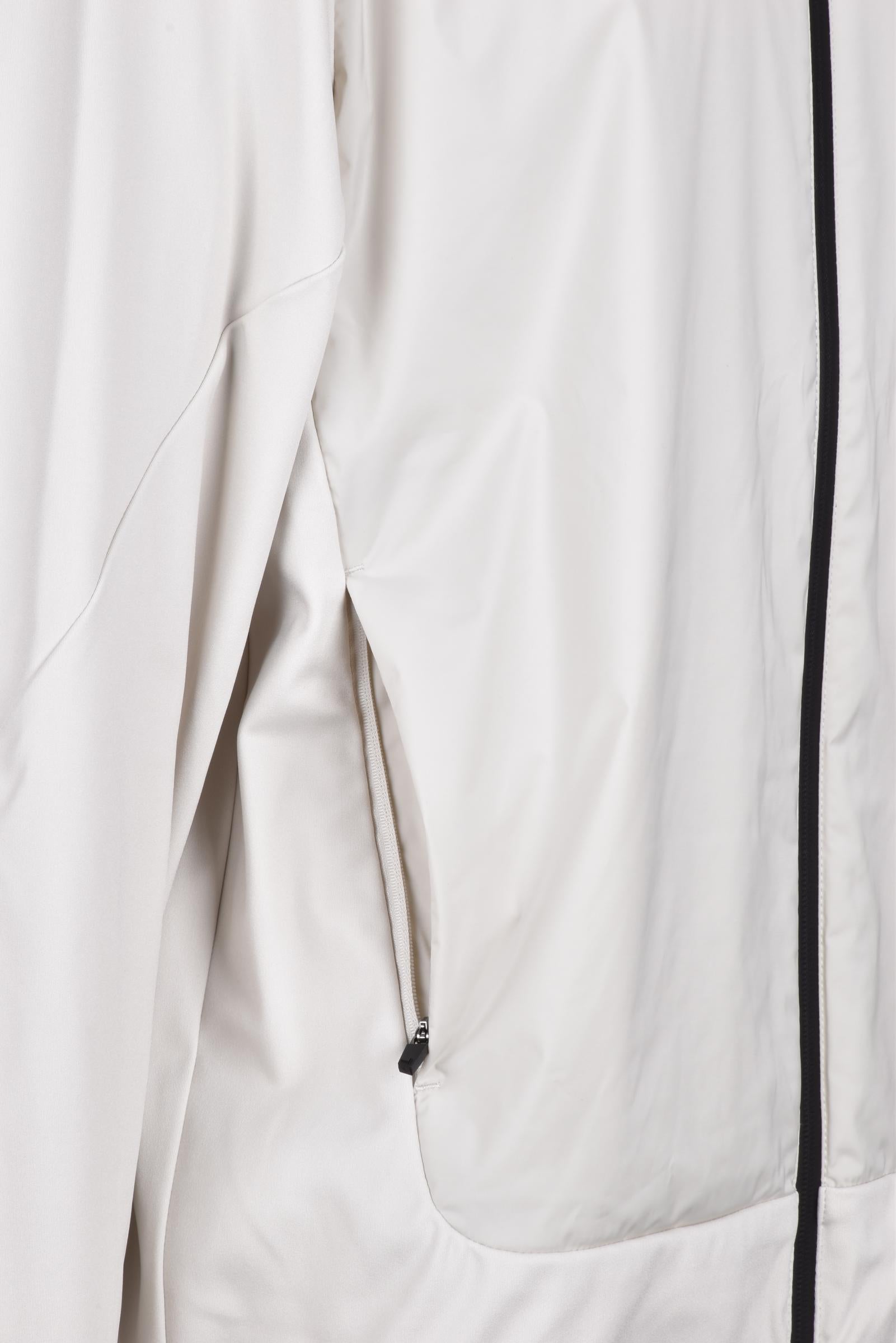 EA7 EMPORIO ARMANI - KNITWEAR AND SWEATSHIRTS