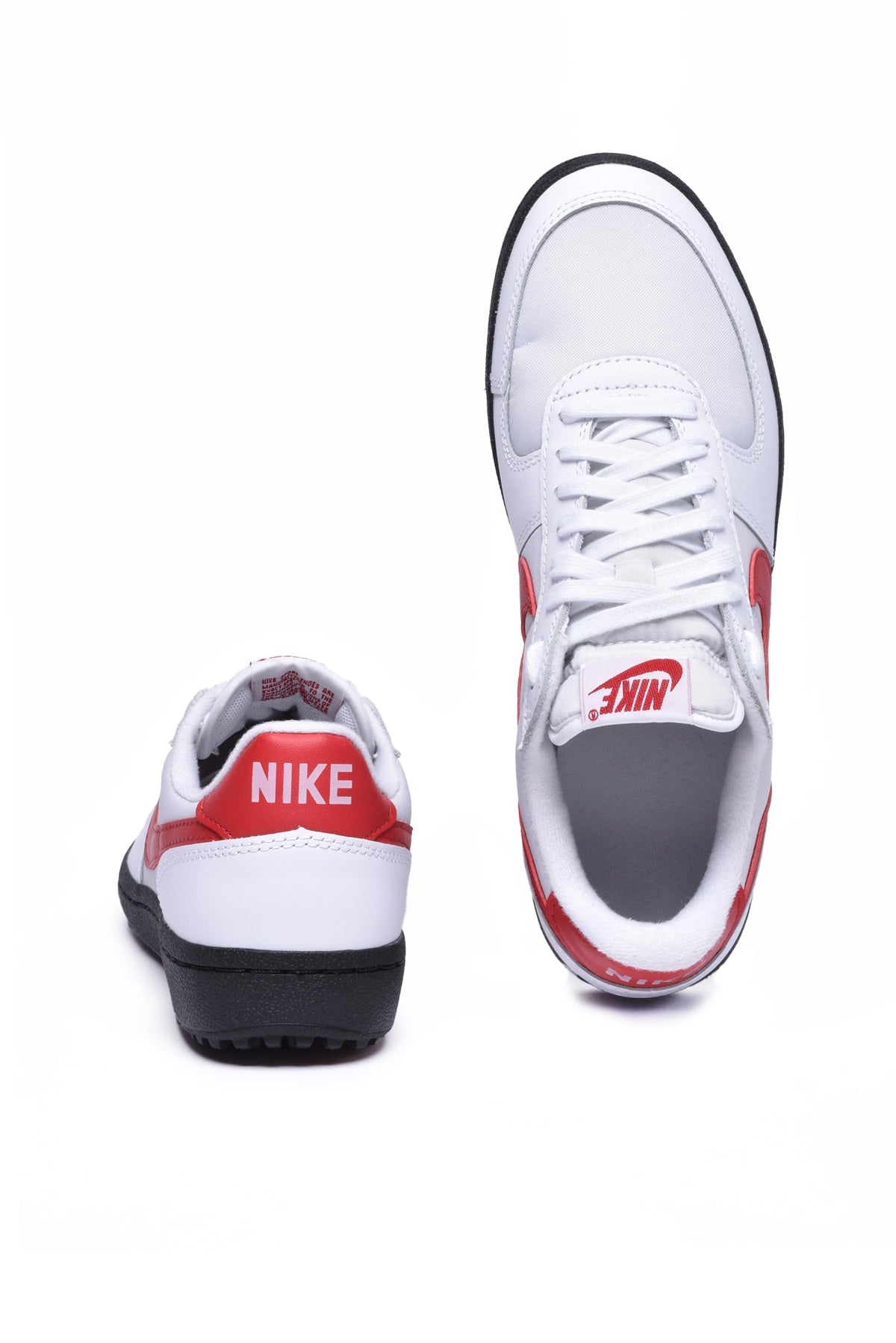 NIKE - SHOES
