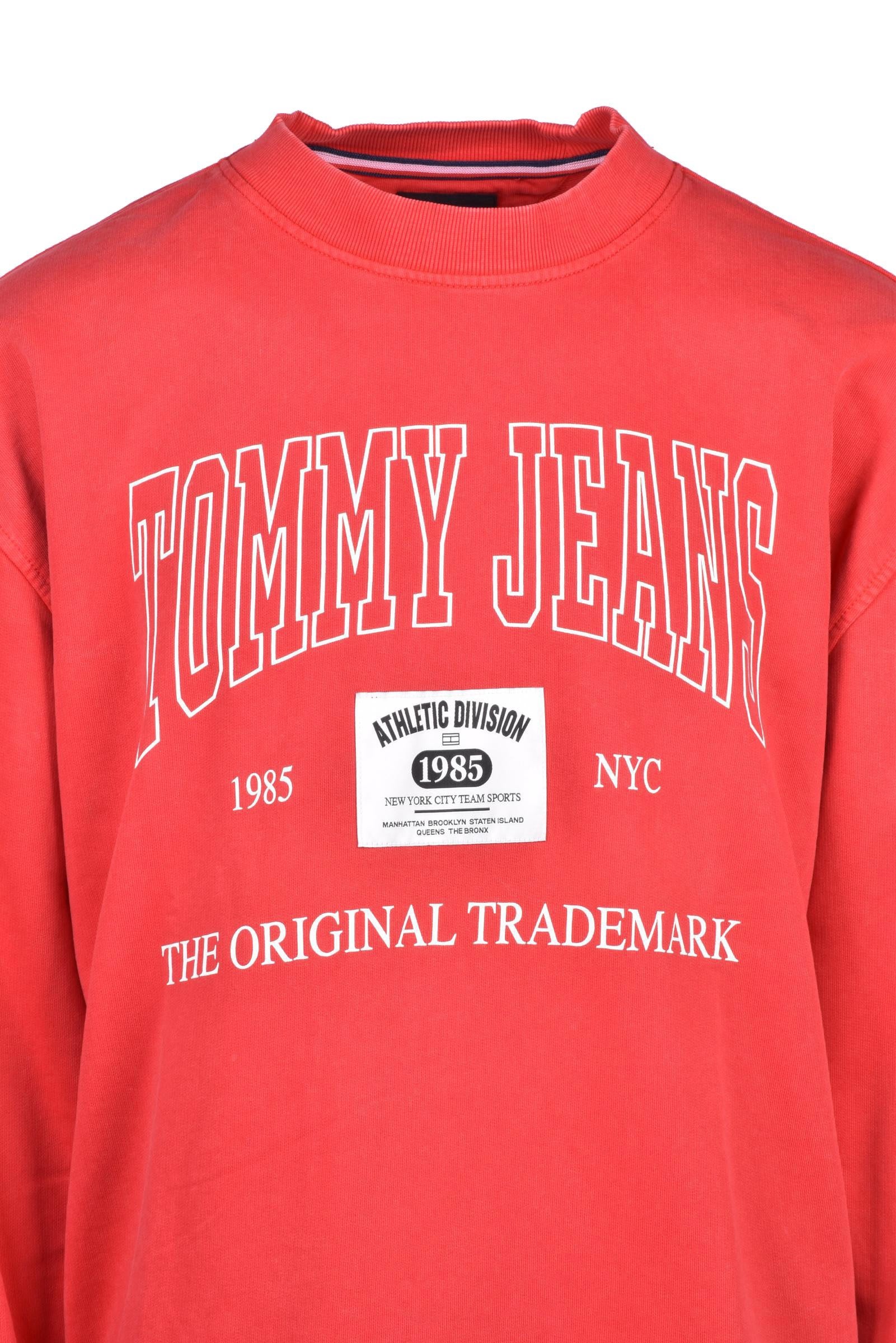 TOMMY JEANS - KNITWEAR AND SWEATSHIRTS