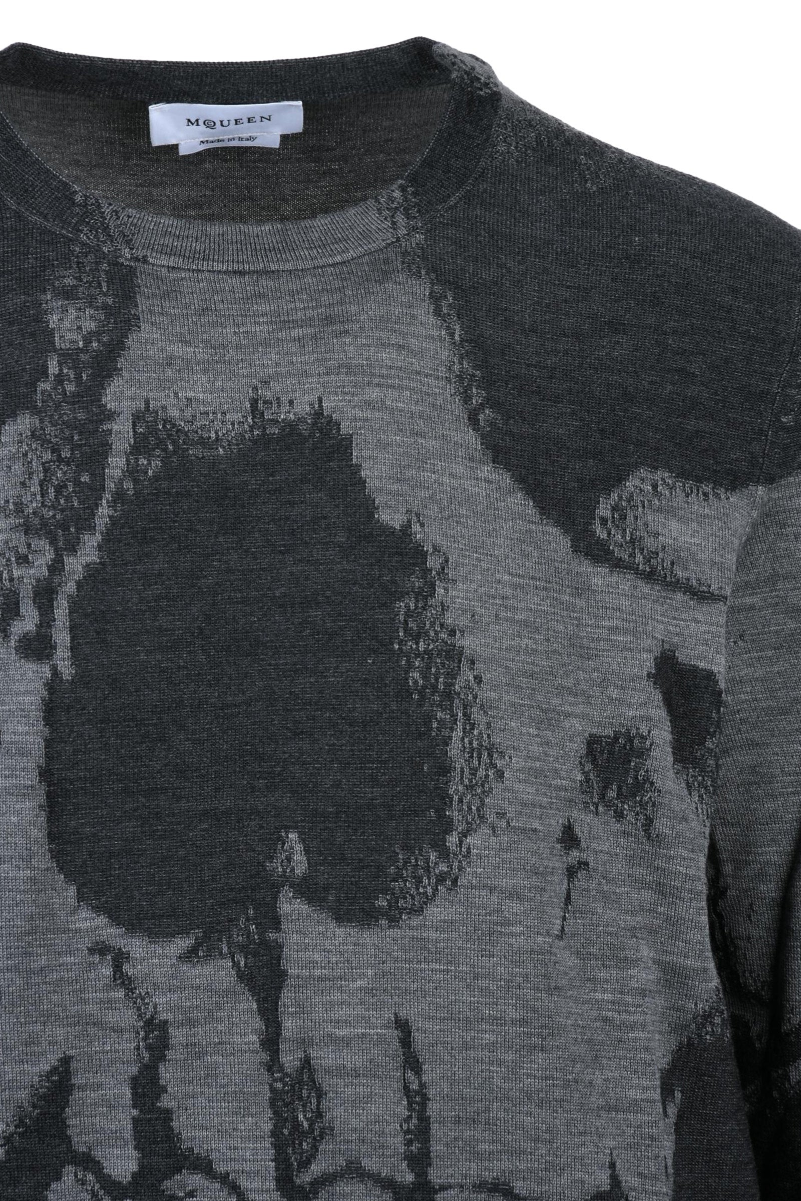 ALEXANDER MCQUEEN - KNITWEAR AND SWEATSHIRTS