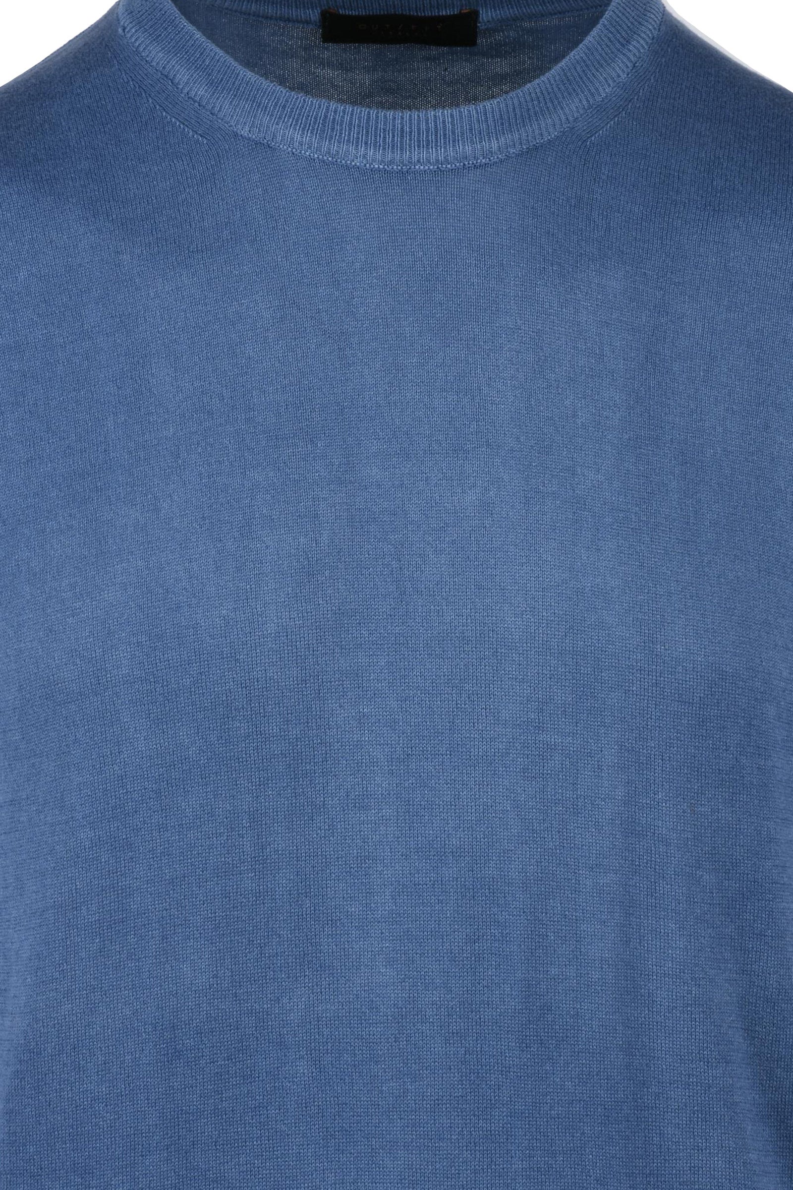 OUT/FIT - KNITWEAR AND SWEATSHIRTS