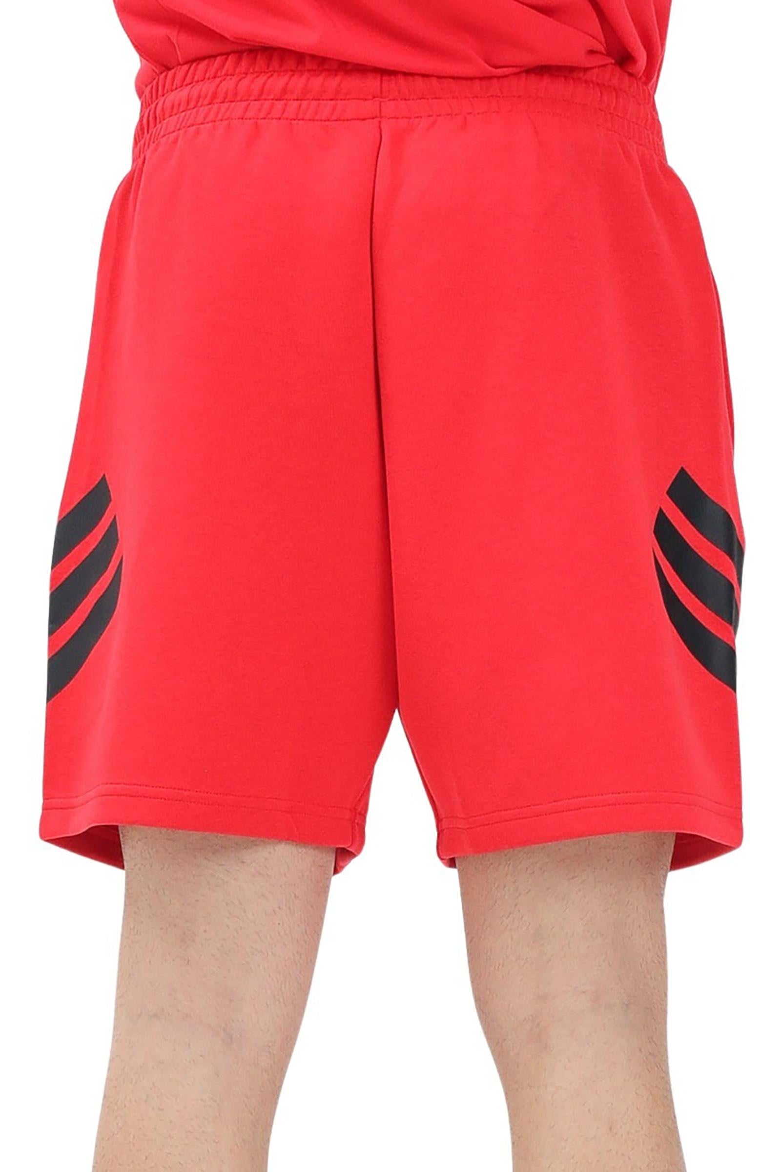 ADIDAS - SHORTS