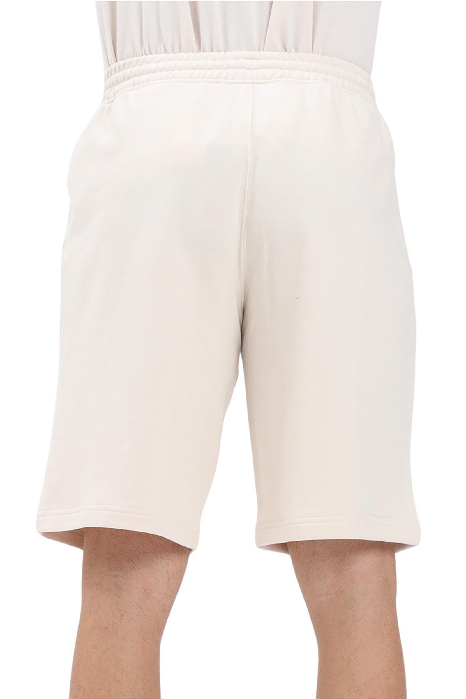 ADIDAS - SHORTS