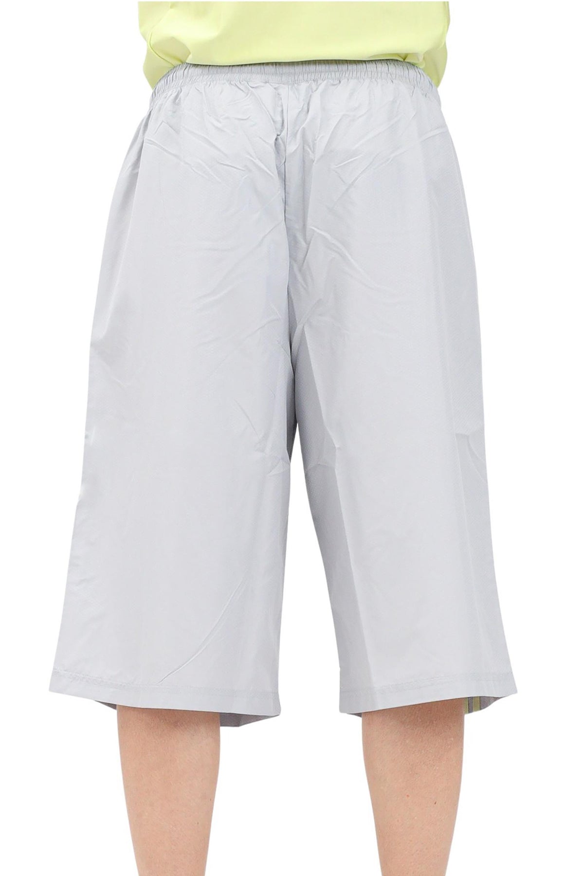 ADIDAS - SHORTS