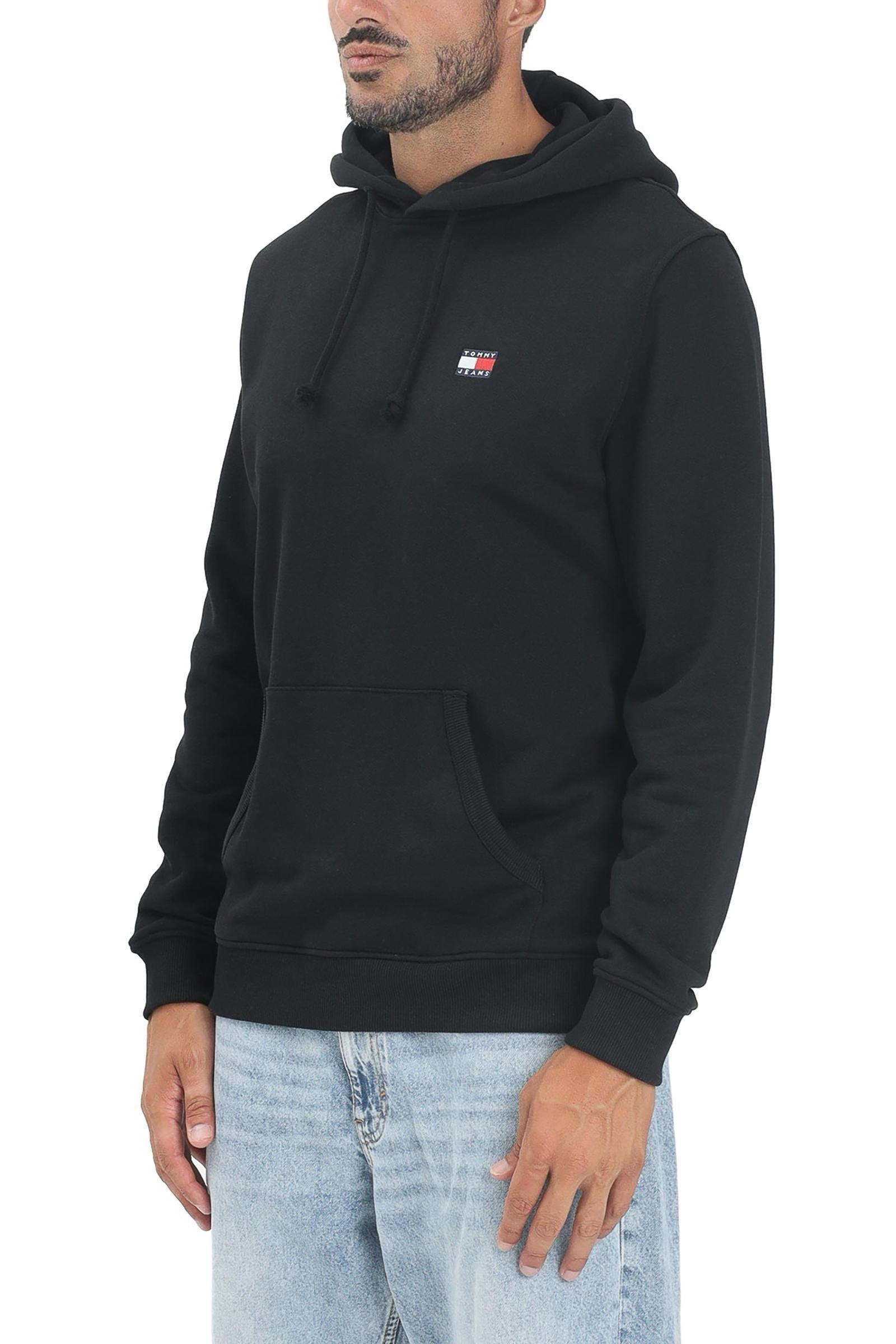 TOMMY JEANS - KNITWEAR AND SWEATSHIRTS