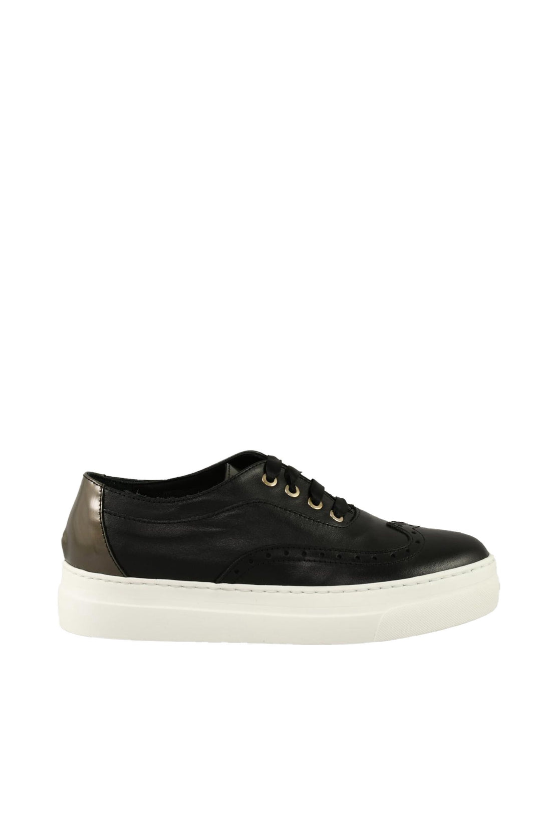 TWELVE STYLE DIVISION - SHOES