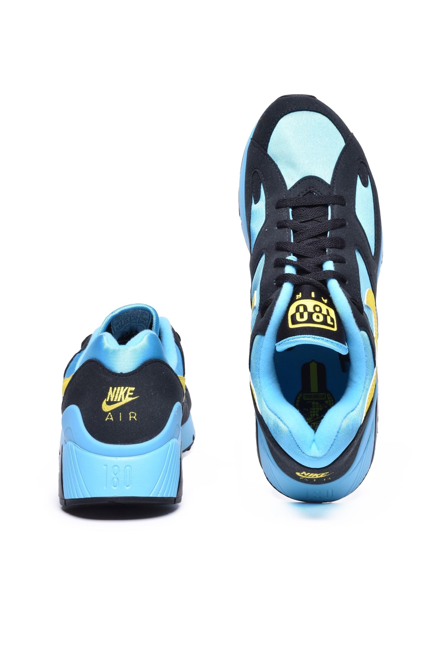 NIKE - SHOES