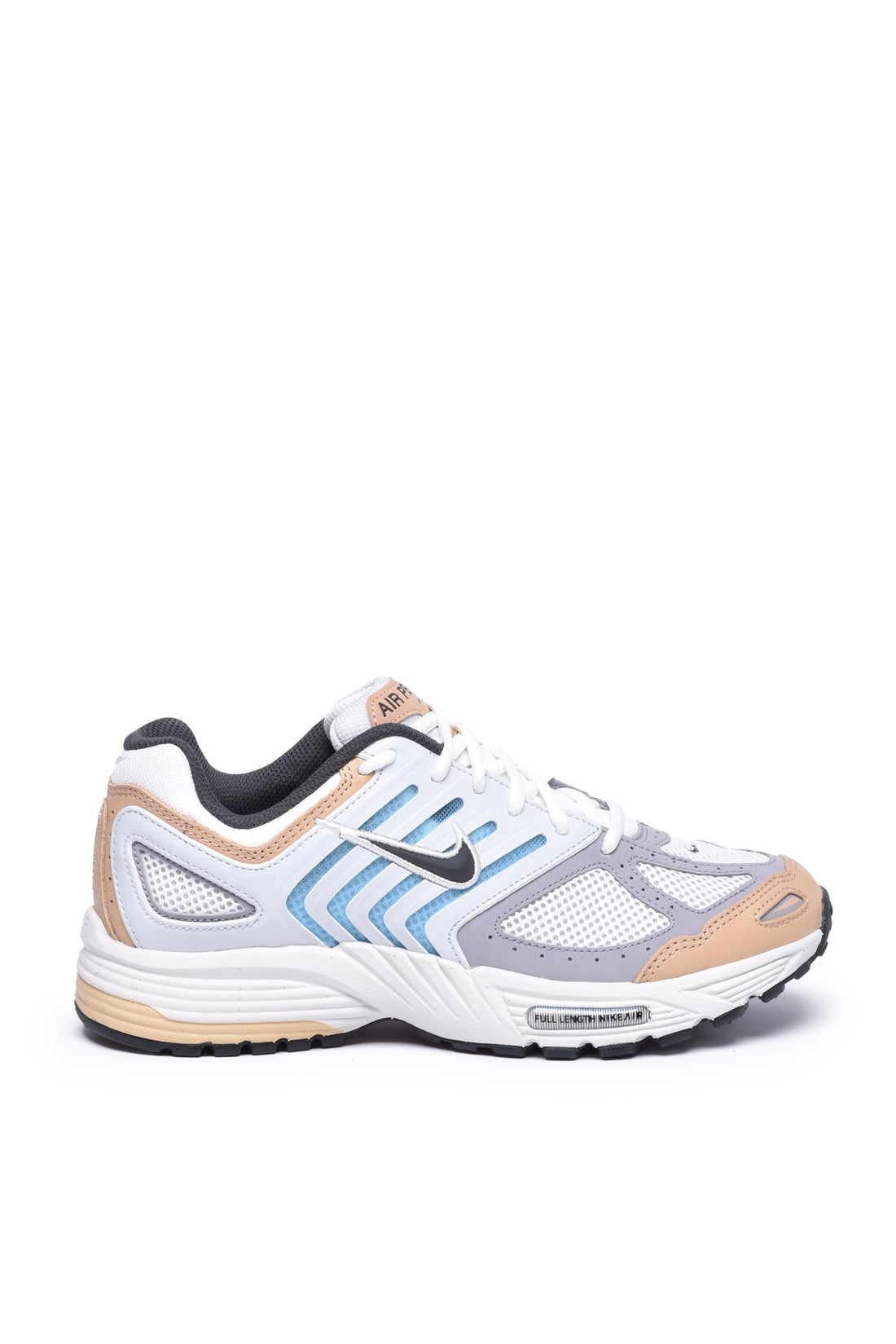 NIKE - SHOES