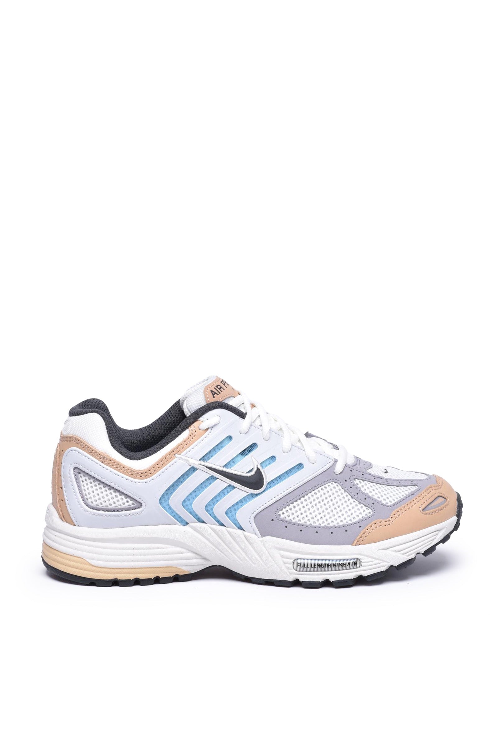 NIKE - SHOES