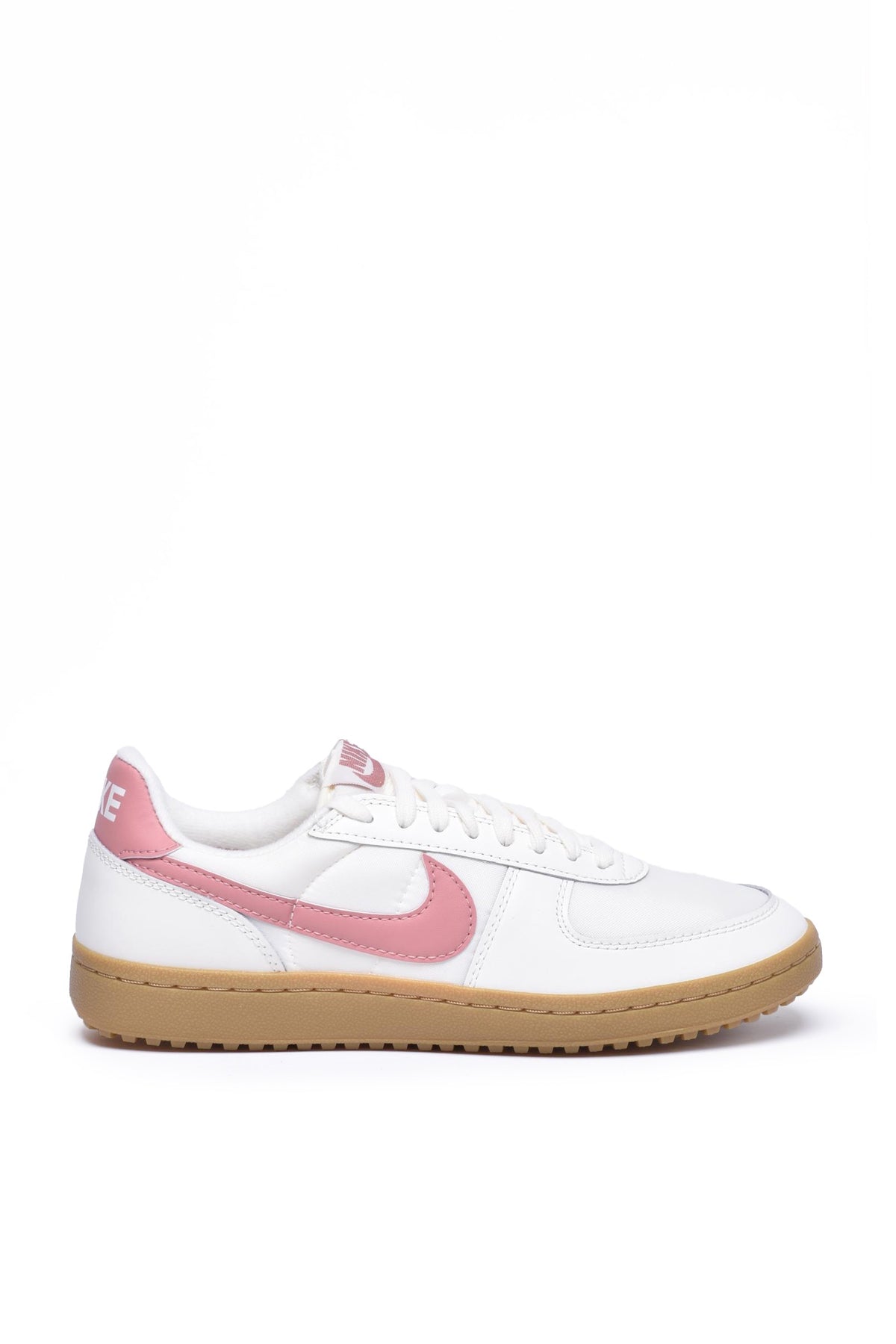 NIKE - SHOES