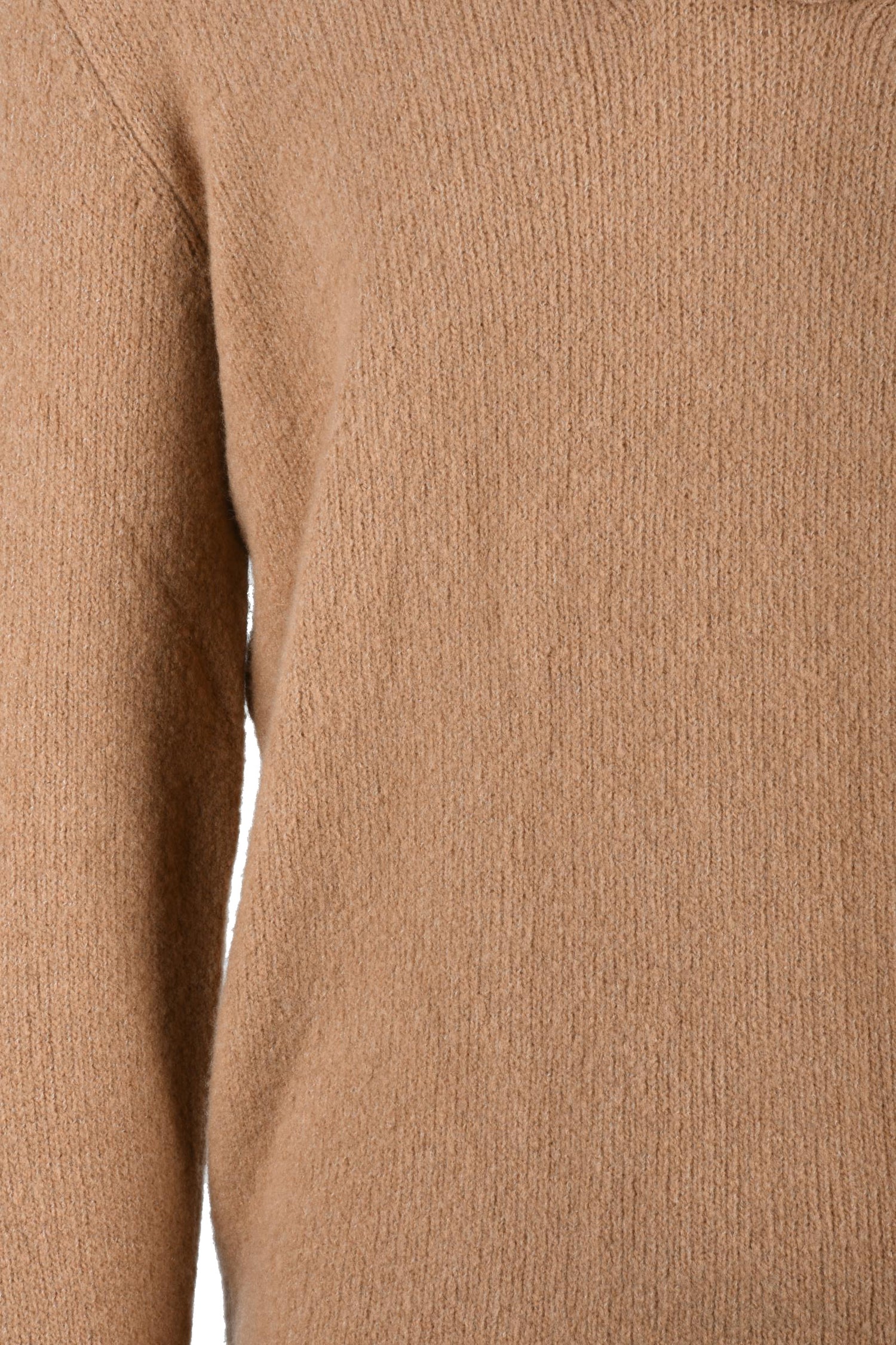 MANIPUR - KNITWEAR AND SWEATSHIRTS