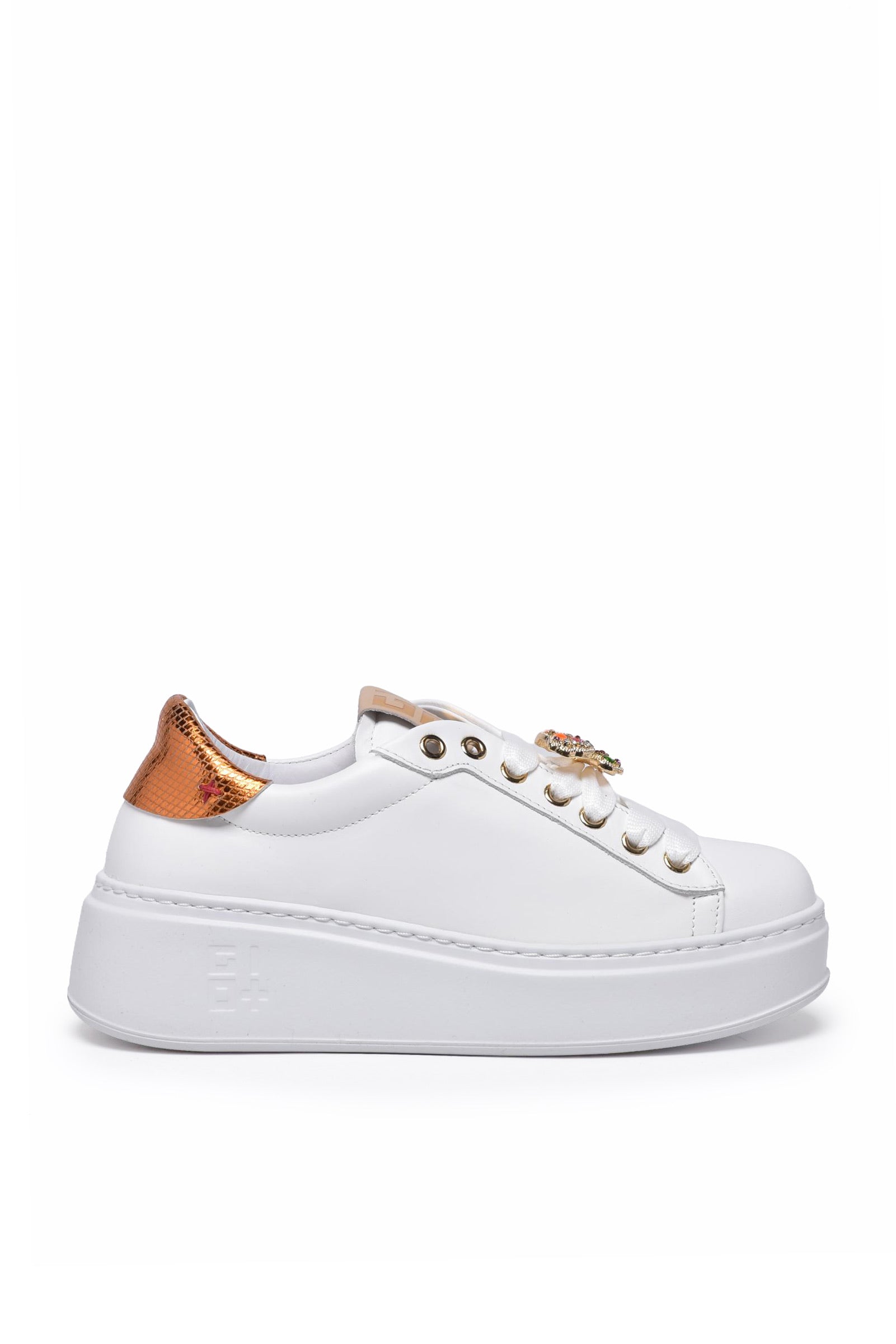 GIO + - SHOES