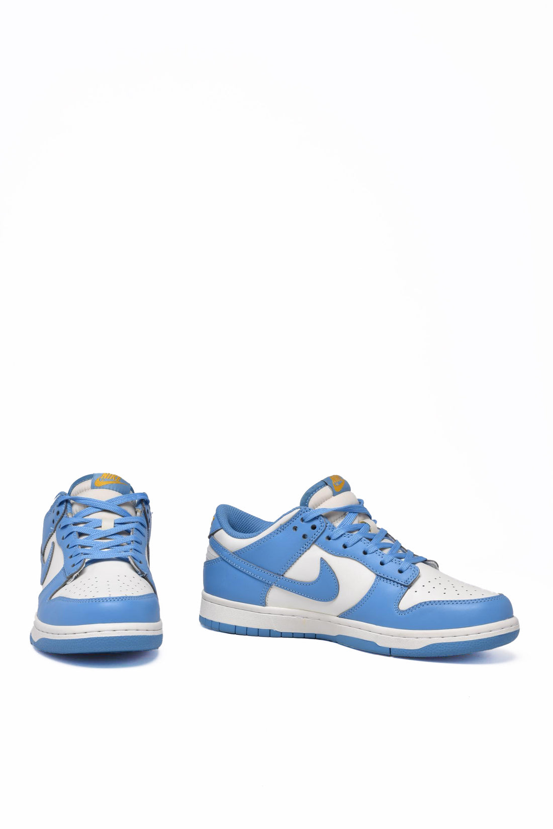 NIKE - SHOES