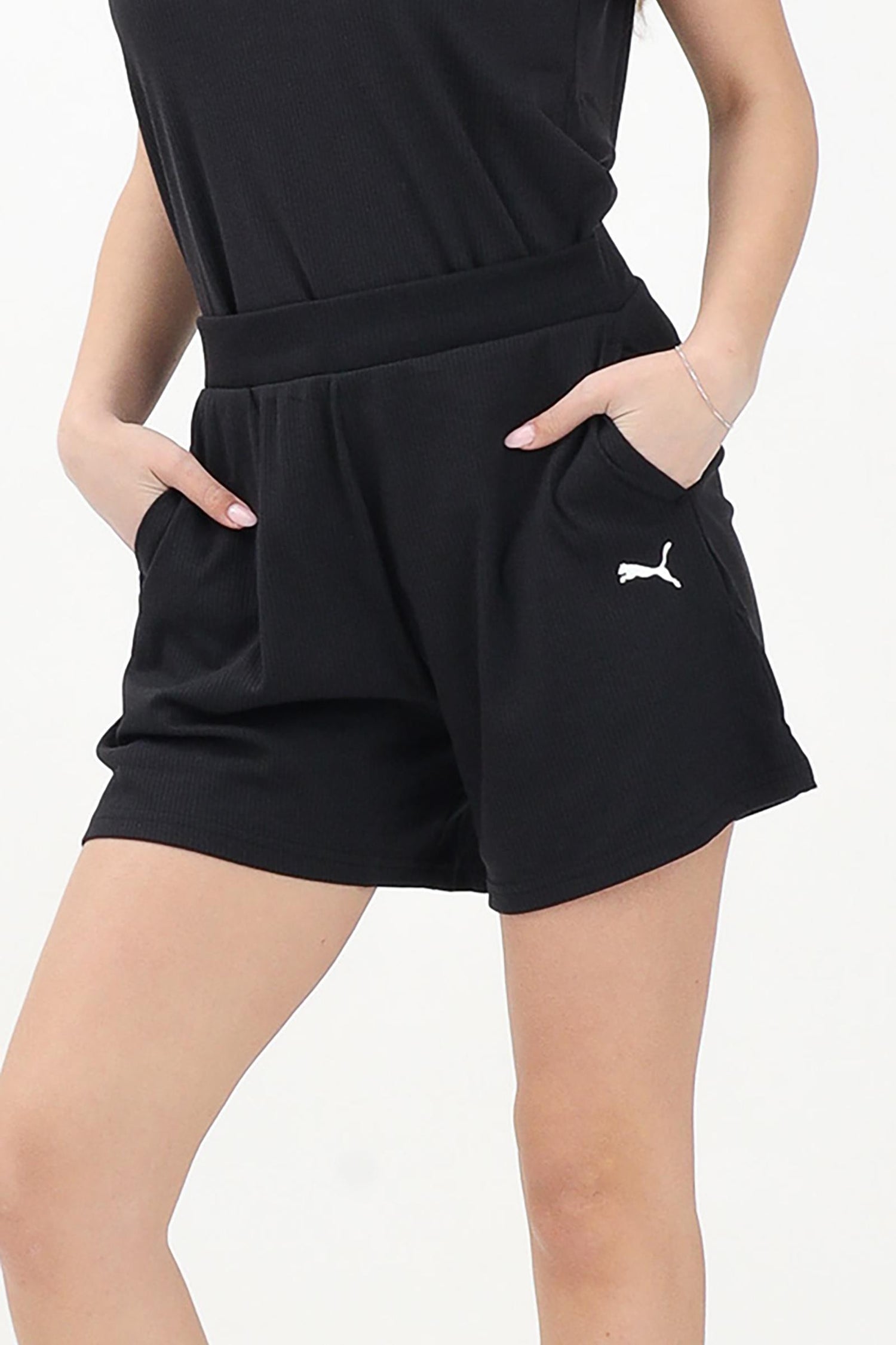 PUMA - SHORTS