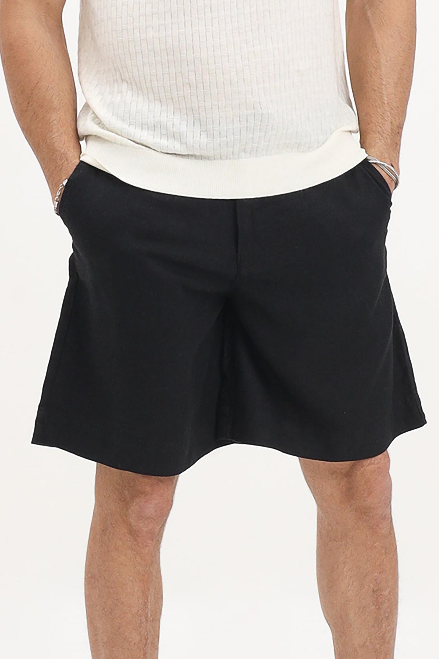 SELECTED - SHORTS