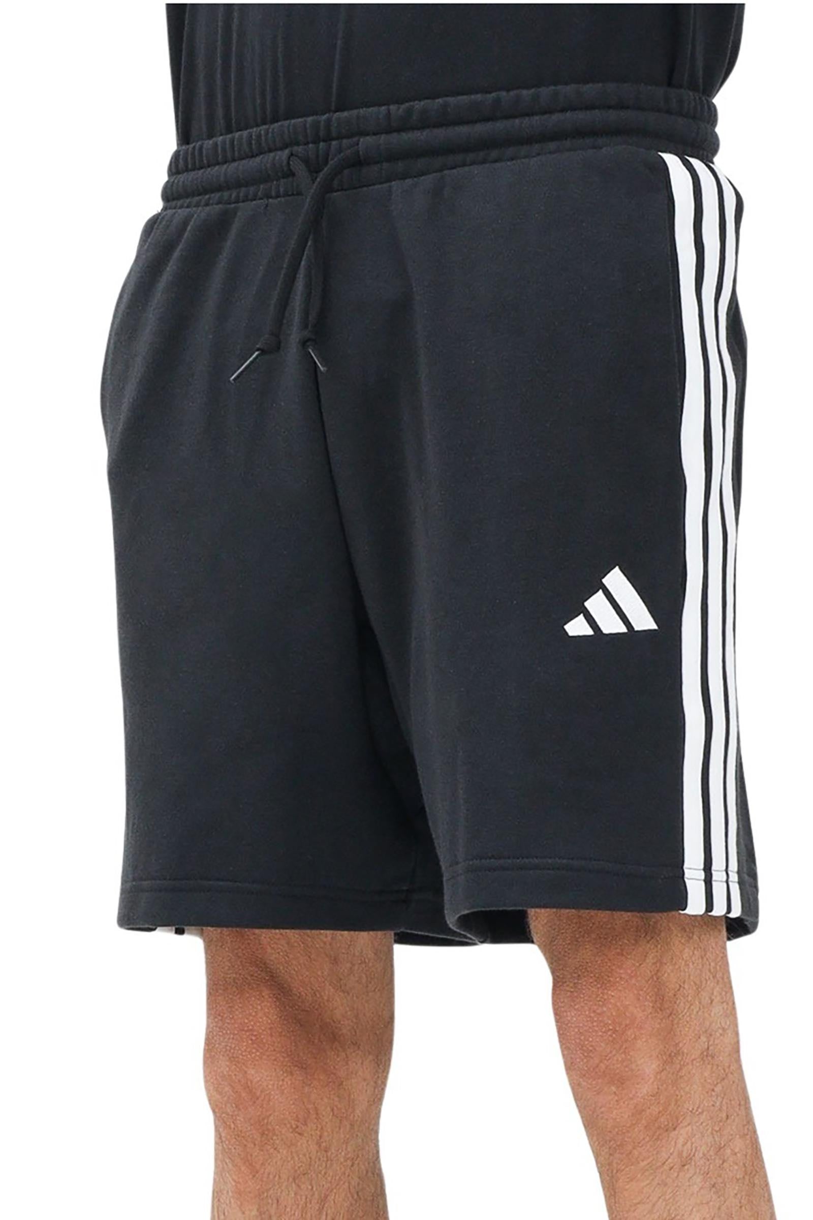 ADIDAS - SHORTS