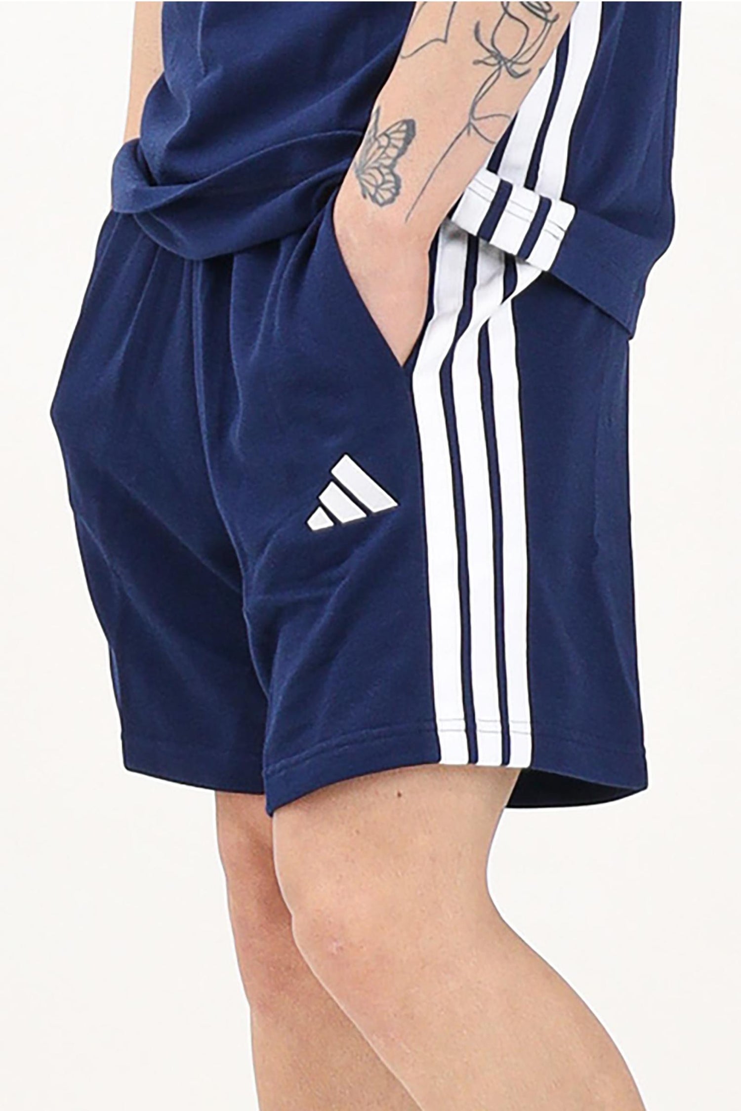 ADIDAS - SHORTS