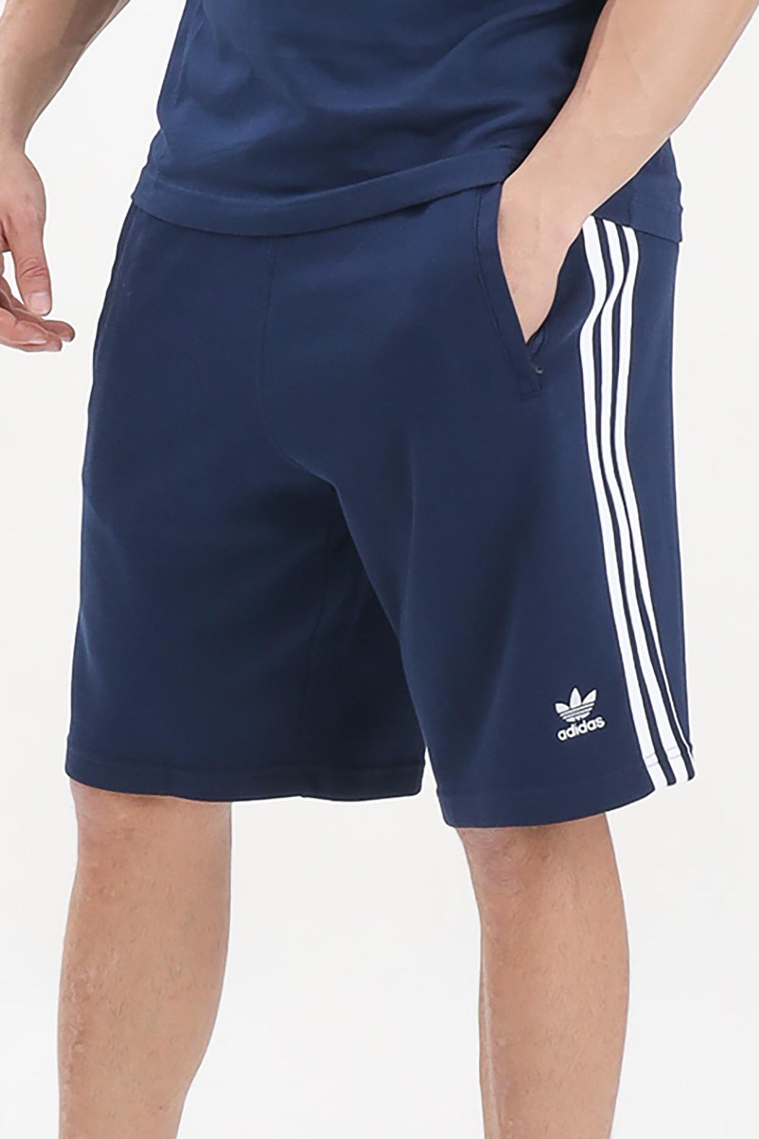 ADIDAS - SHORTS