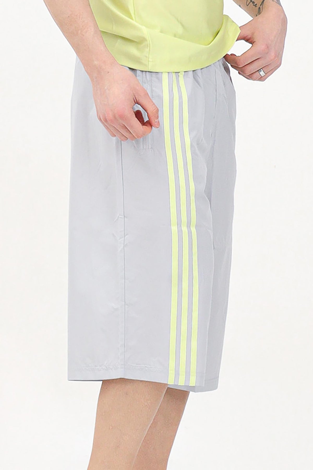 ADIDAS - SHORTS