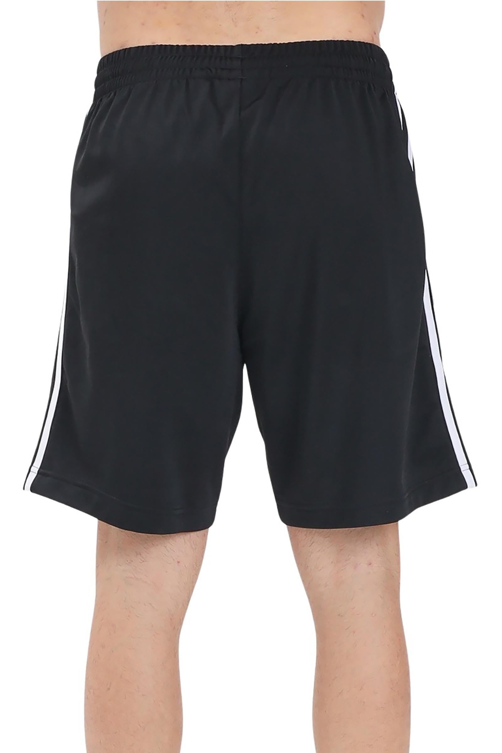 ADIDAS - SHORTS