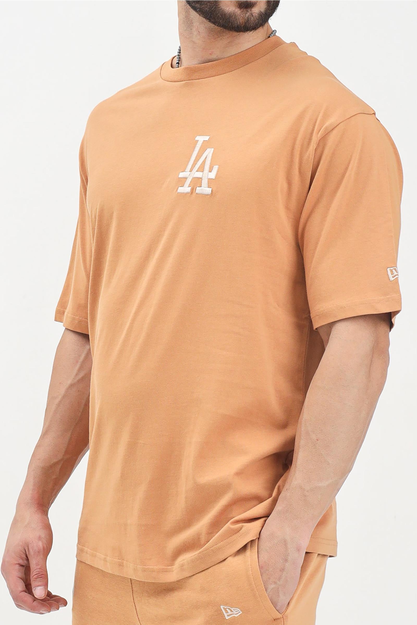 NEW ERA - T-SHIRT AND POLO