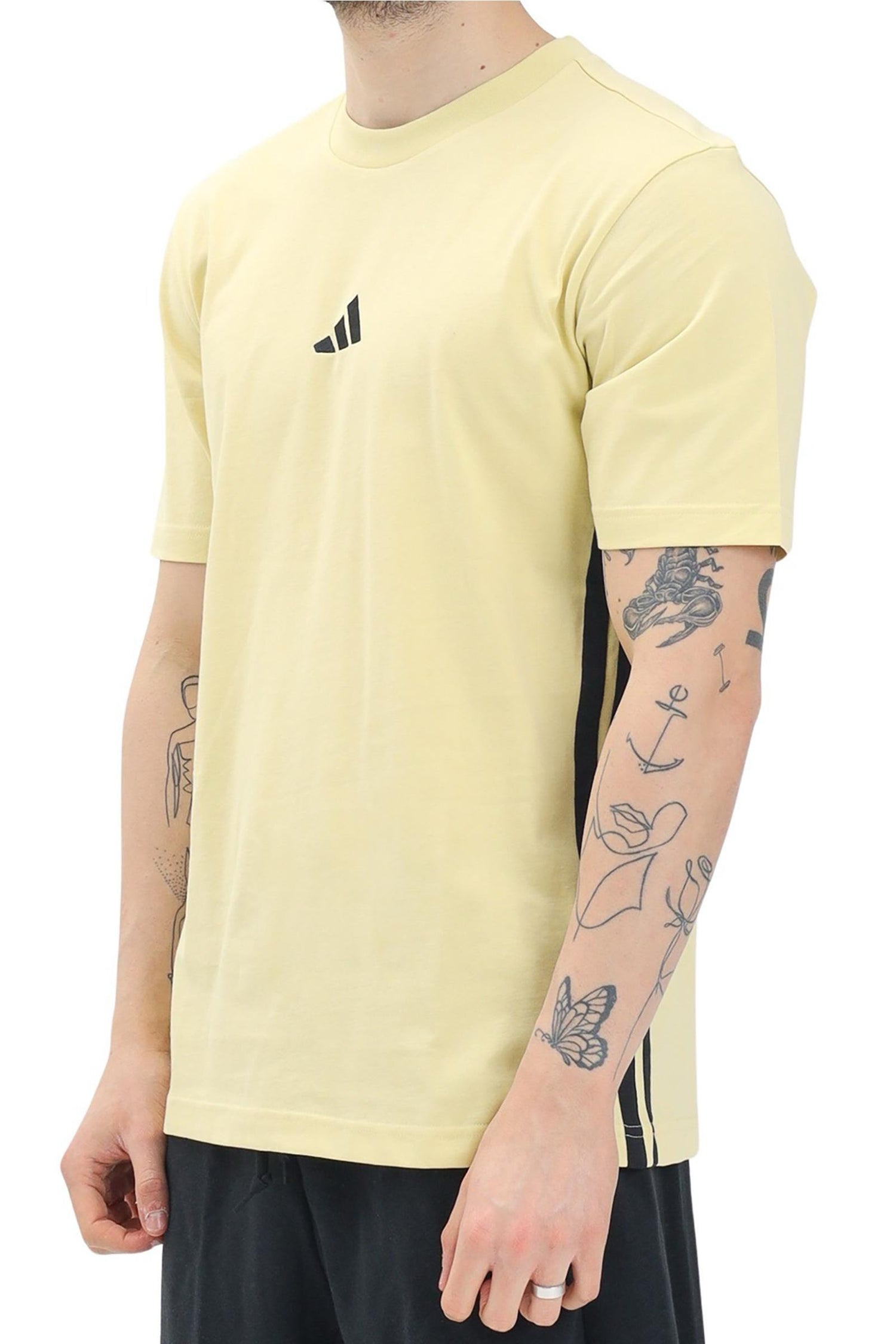 ADIDAS - T-SHIRT AND POLO