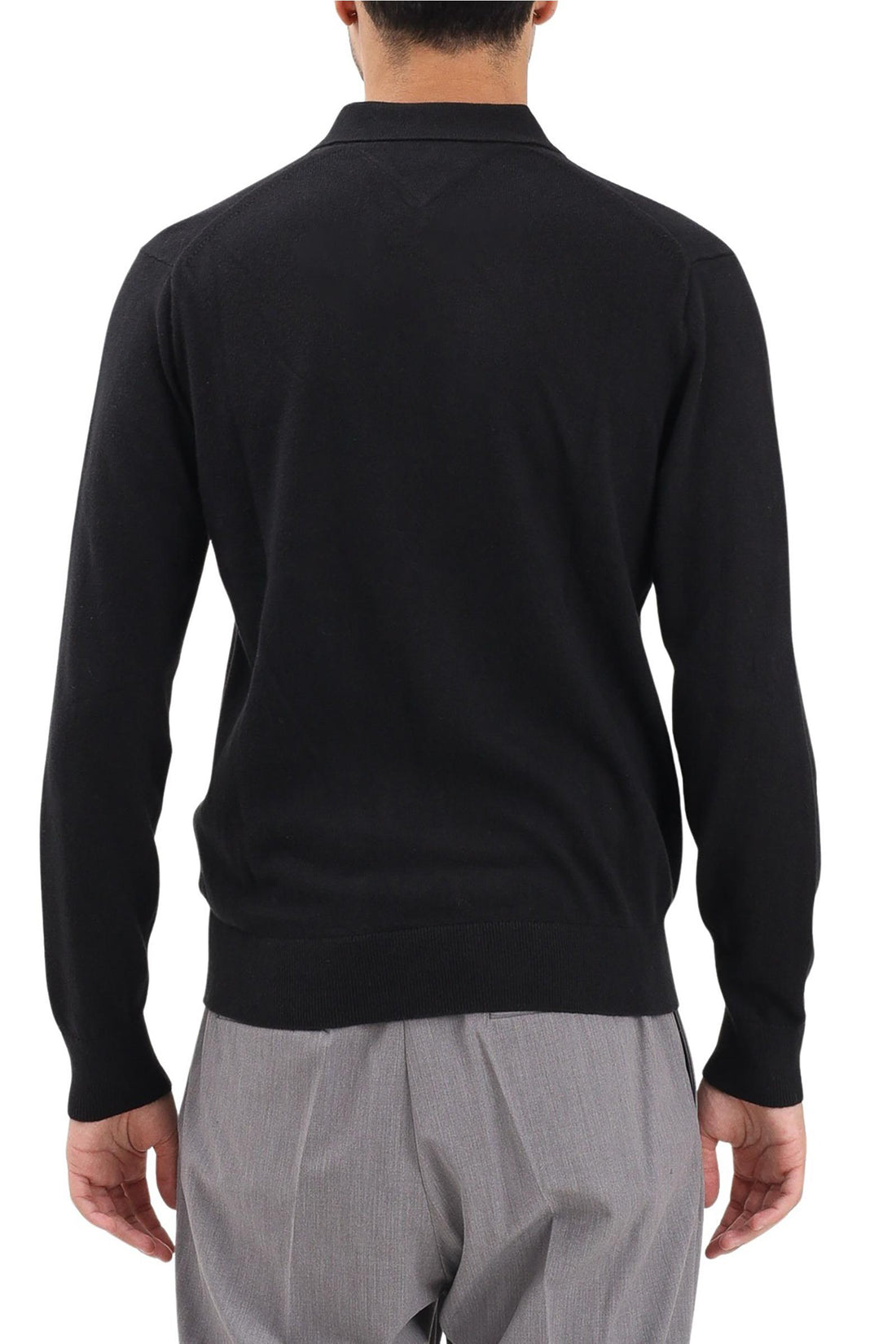 TOMMY HILFIGER - KNITWEAR AND SWEATSHIRTS