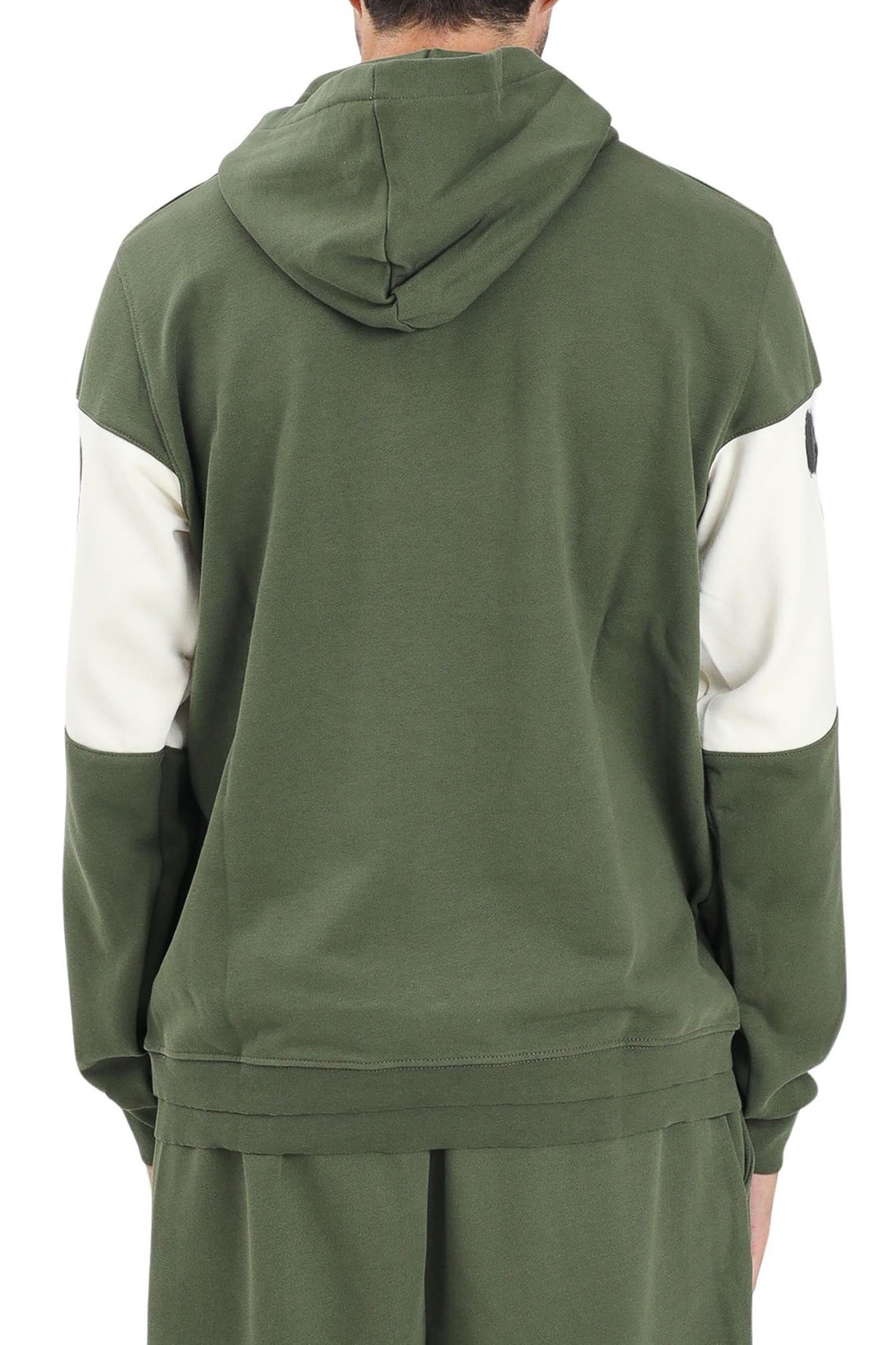 DISCLAIMER - KNITWEAR AND SWEATSHIRTS
