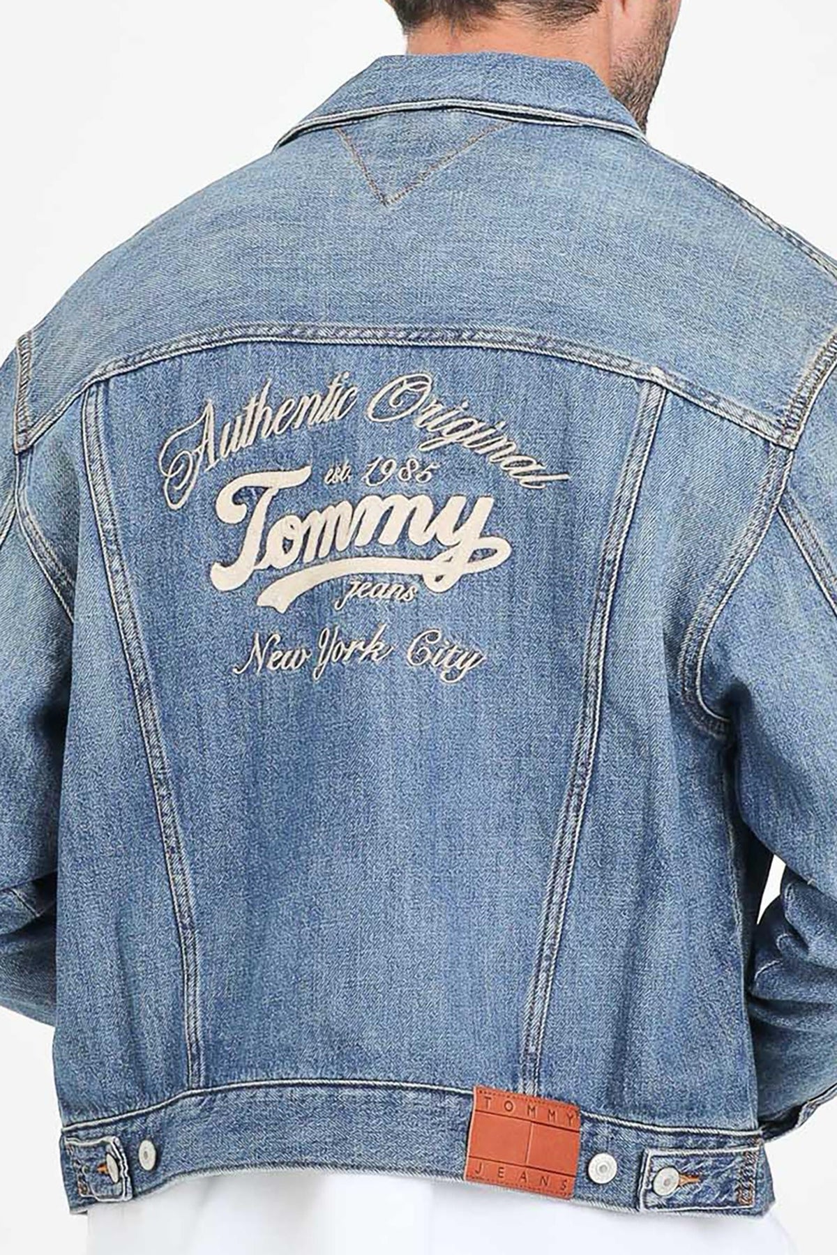 TOMMY JEANS - OUTWEAR JACKETS